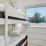 Ferienhaus Gorgeous In With Jacuzzi *