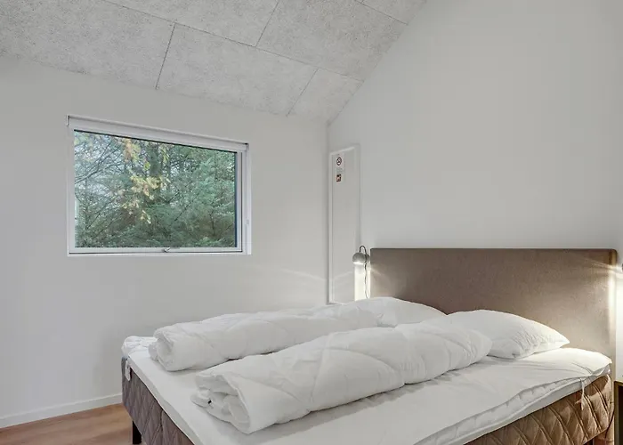 Gorgeous In With Jacuzzi Semesterbostad *